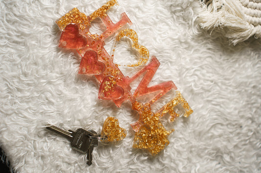 Heartfelt Hanger: Where Keys and Love Lock Together!